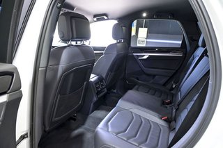 Volkswagen Touareg   Prem Eleg 3.0 V6 TDI 210kW Tip 4M
