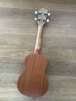 Ukelele Rochester de madera