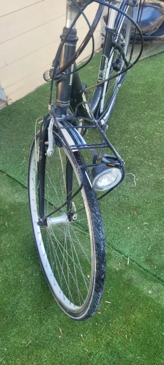 Bicicleta de paseo Lombardo