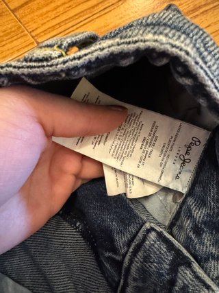 Jeans Pepe Jeans con Dua Lipa