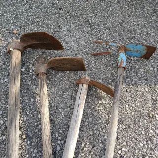 Attrezzi da Giardino Usati