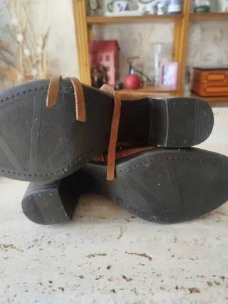 Botines de ante piel   37 marrón de flec tipo zara