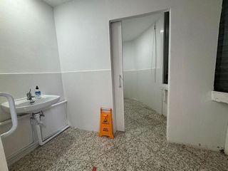 Local comercial en venta en La Roureda en Viladecans