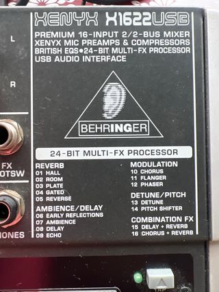 Mesa de mezclas Behringer H1622USB