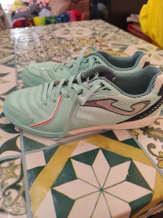 Zapatillas Fútbol Sala Joma Talla 41. Muy poco uso