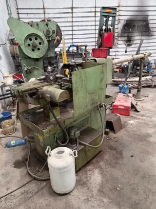 Torno Revolver Dator