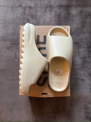 Chanclas Adidas Yeezy Beige Talla 42
