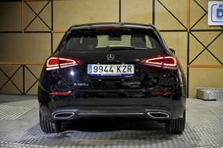 Mercedes Clase A MERCEDES-BENZ  A 180 d