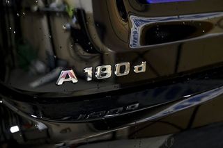 Mercedes Clase A MERCEDES-BENZ  A 180 d
