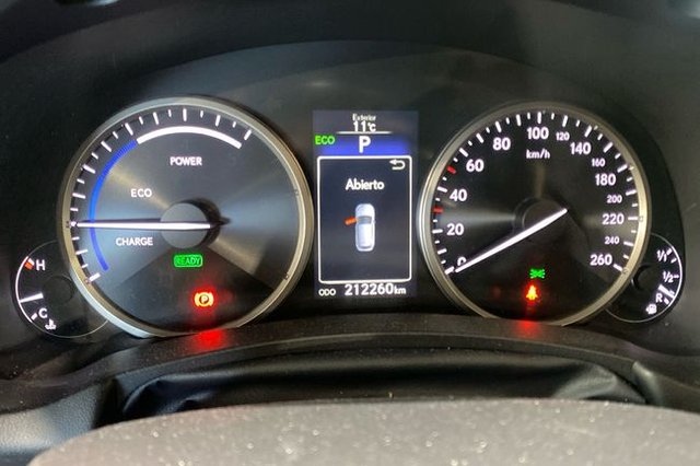 Lexus NX 2.5 300h Business Navigation 2WD