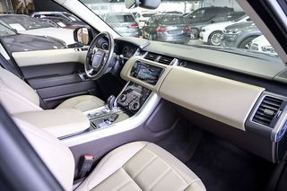 Land-Rover Range Rover Sport   3.0D I6 220kW MHEV AWD Auto SE