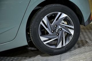 Hyundai i20   1.0 TGDI 74kW 100CV Klass