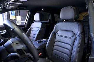 Volkswagen Touareg   Prem Eleg 3.0 V6 TDI 210kW Tip 4M