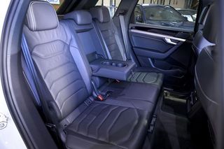 Volkswagen Touareg   Prem Eleg 3.0 V6 TDI 210kW Tip 4M