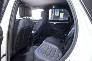 Volkswagen Touareg   Prem Eleg 3.0 V6 TDI 210kW Tip 4M