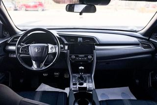 Honda Civic   1.0 IVTEC TURBO ELEGANCE NAV