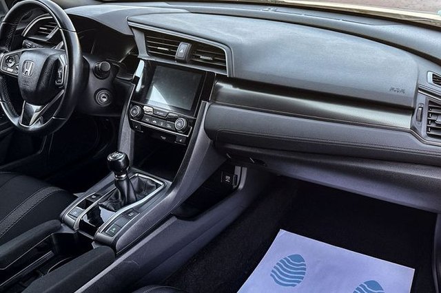 Honda Civic 1.0 IVTEC TURBO ELEGANCE NAV
