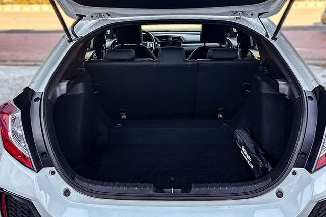Honda Civic 1.0 IVTEC TURBO ELEGANCE NAV