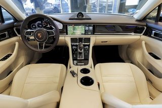 Porsche Panamera   4 EHybrid