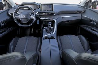 Peugeot 3008   1.5L BlueHDi 96kW 130CV SS Allure