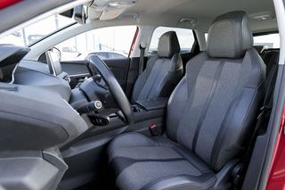 Peugeot 3008   1.5L BlueHDi 96kW 130CV SS Allure