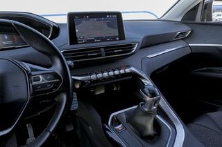 Peugeot 3008   1.5L BlueHDi 96kW 130CV SS Allure
