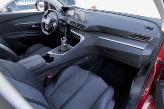 Peugeot 3008   1.5L BlueHDi 96kW 130CV SS Allure