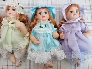 Bambole di porcellana vintage