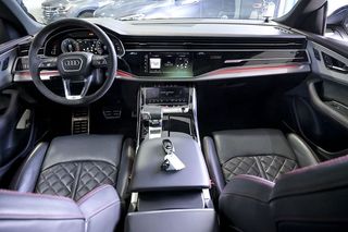 Audi Q8   50 TDI 210kW Black Line Plus quattro tip