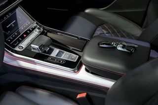 Audi Q8   50 TDI 210kW Black Line Plus quattro tip