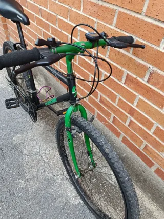 Bicicleta MTB Strongman Retro Neón 90s