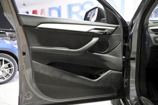 BMW X2   sDrive20dA