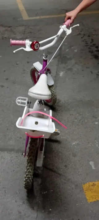 Bicicleta infantil morada