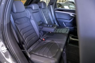 Volkswagen Touareg Prem Eleg 3.0 V6 TDI 210kW Tip 4M