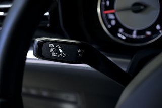 Volkswagen Touareg Prem Eleg 3.0 V6 TDI 210kW Tip 4M