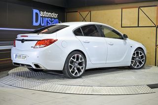 Opel Insignia    2.8 V6 Turbo OPC