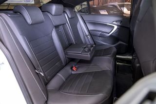 Opel Insignia    2.8 V6 Turbo OPC