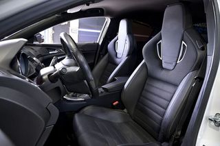 Opel Insignia    2.8 V6 Turbo OPC