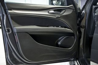Alfa Romeo Stelvio   2.2 Diesel 154kW 210CV Veloce Q4