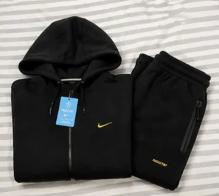 Nike Tech Fleece x NOCTA Negro Dorado