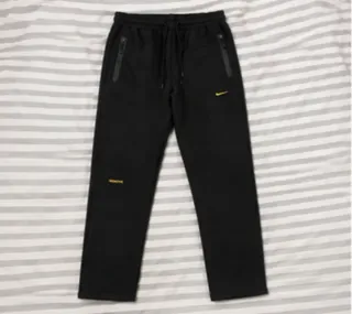 Nike Tech Fleece x NOCTA Negro Dorado
