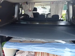 Bandeja trasera NISSAN NV200 sin usar