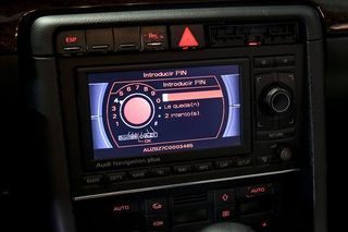 Audi S4   4.2 quattro tiptronic