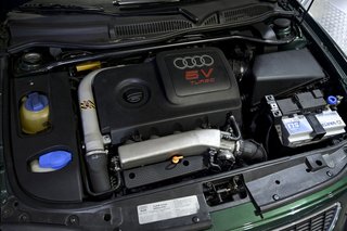 Audi S3 1.8 T quattro