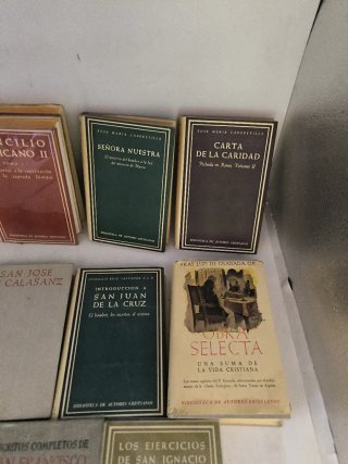 Libros religiosos B.A.C. desde 10€ unidad