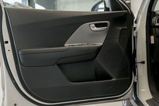 Kia Niro   1.6 GDi PHEV 104kW 141CV Drive