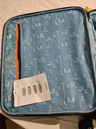 Maleta de viaje American Tourister buscador de mar