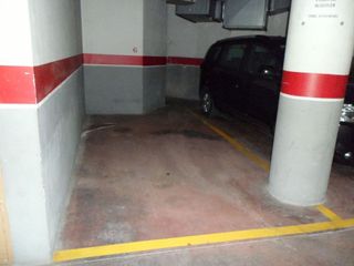 Garaje en venta en Can Clota en Esplugues de Llobregat