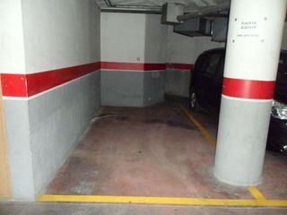 Garaje en venta en Can Clota en Esplugues de Llobregat