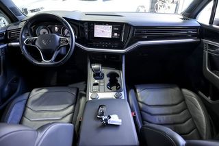 Volkswagen Touareg   Prem Eleg 3.0 V6 TDI 210kW Tip 4M